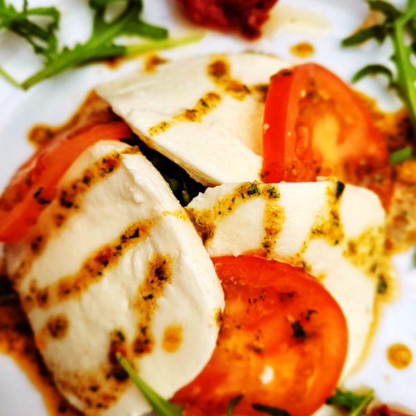 food mozz salad new